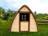 Beauty.Scouts Holzspielhaus Solvig 145x120x134cm aus Zypresse in braun Kinder Spielhaus Kinderspielhaus modern außergewöhnlich mit Tür und Fenster - 1